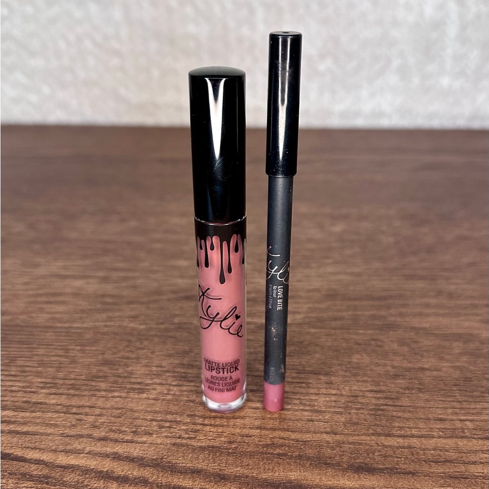 New Kylie Cosmetics Matte Lip Kit Love Bite